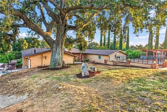 9312 Avenida Altura Bella, Cherry Valley, CA 92223