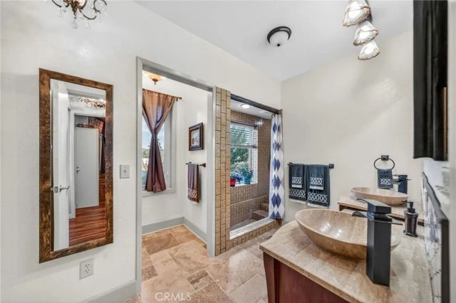 9312 Avenida Altura Bella, Cherry Valley, CA 92223