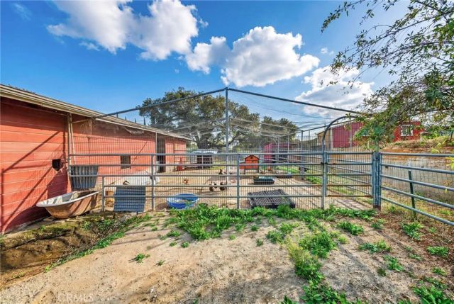 9312 Avenida Altura Bella, Cherry Valley, CA 92223