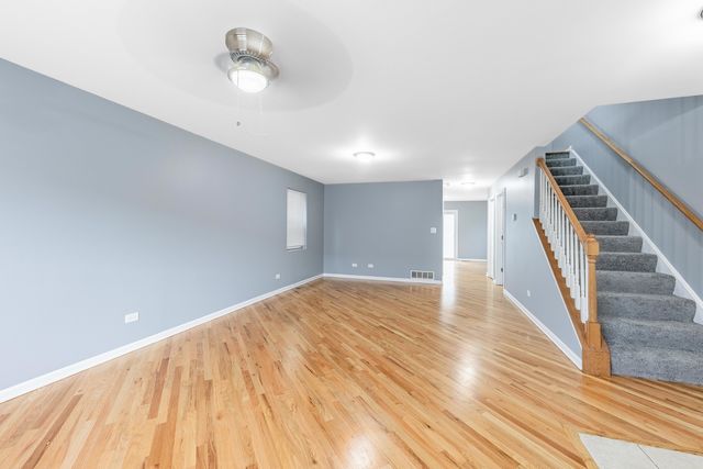 9138 S Greenwood Avenue, Chicago, IL 60619