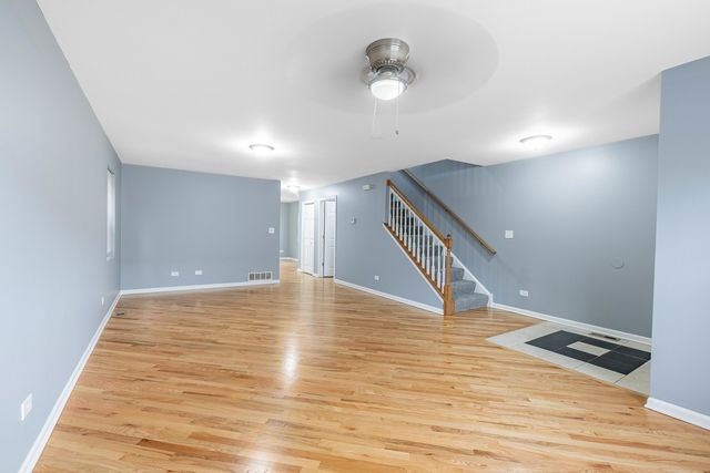 9138 S Greenwood Avenue, Chicago, IL 60619