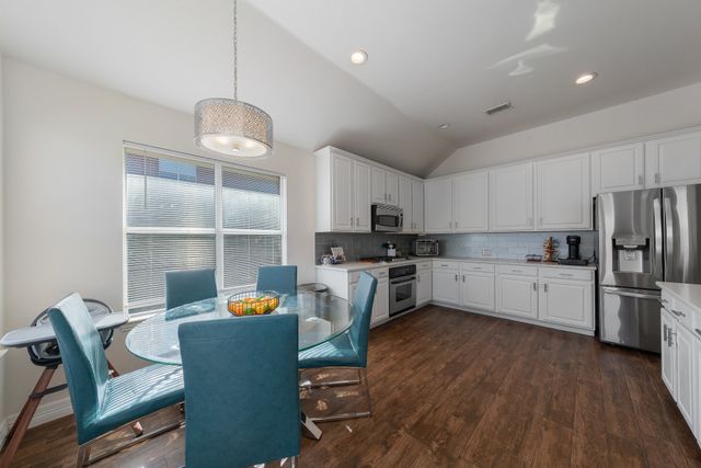 1008 Yarnell Place, Plano, TX 75094