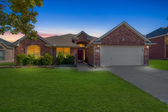 1008 Yarnell Place, Plano, TX 75094