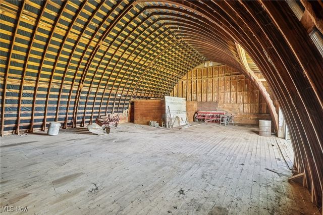 16441 Bieri Rd, Marshallville, OH 44645