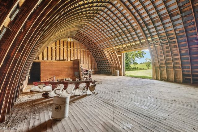 16441 Bieri Rd, Marshallville, OH 44645