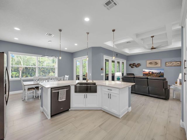 7701 Silver Oak Drive, Port St Lucie, FL 34952
