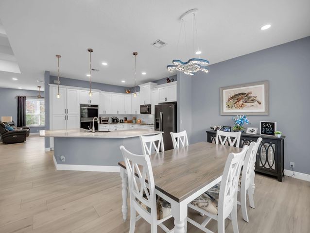 7701 Silver Oak Drive, Port St Lucie, FL 34952