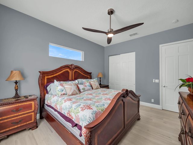 7701 Silver Oak Drive, Port St Lucie, FL 34952