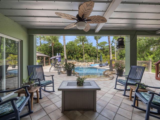 7701 Silver Oak Drive, Port St Lucie, FL 34952