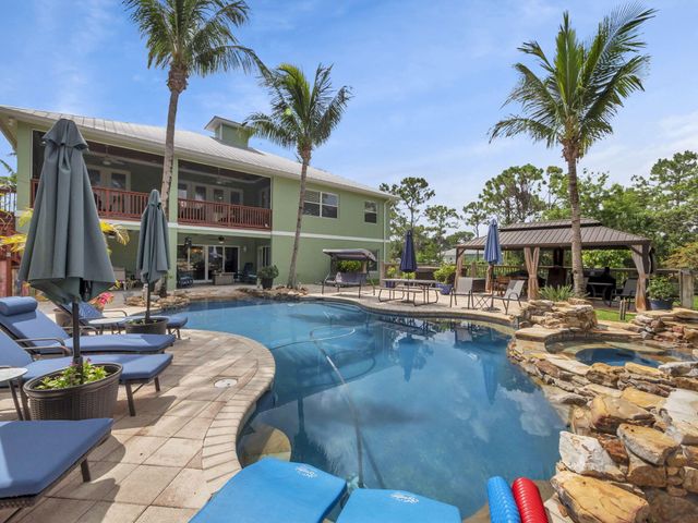 7701 Silver Oak Drive, Port St Lucie, FL 34952