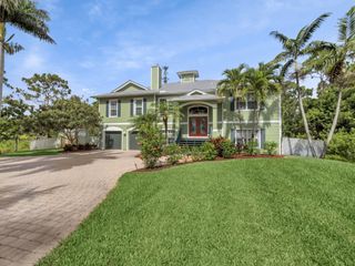 7701 Silver Oak Drive, Port St Lucie, FL 34952