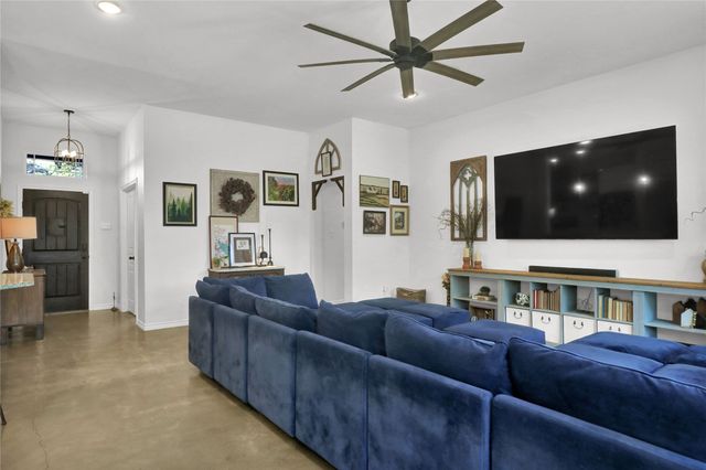 20491 State Highway 110, Troup, TX 75789