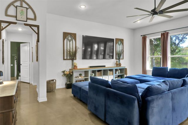 20491 State Highway 110, Troup, TX 75789