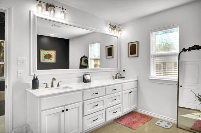 20491 State Highway 110, Troup, TX 75789