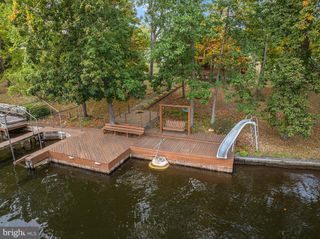 198 LONGSTREET DR, Gettysburg, PA 17325