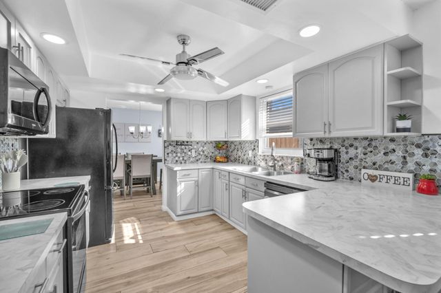 9591 Park Row, Boca Raton, FL 33428