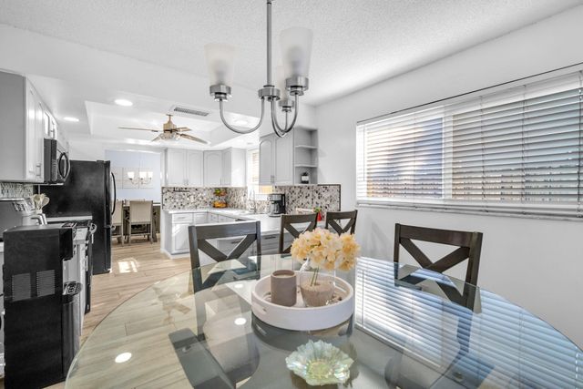 9591 Park Row, Boca Raton, FL 33428