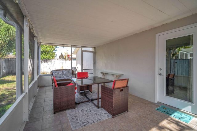 9591 Park Row, Boca Raton, FL 33428