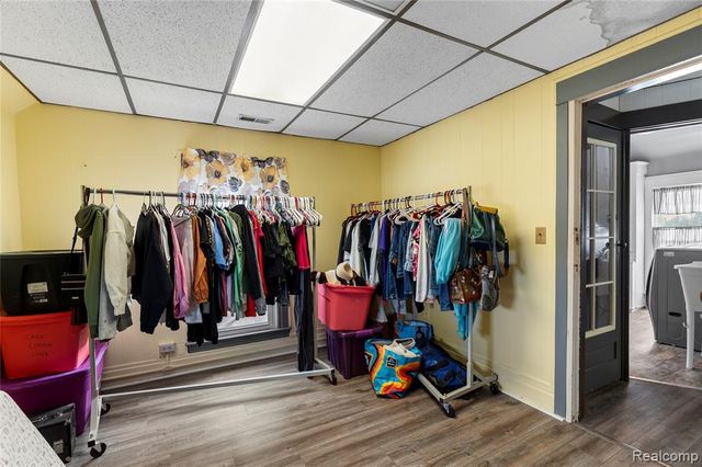 1003 Church Street, Flint, MI 48502