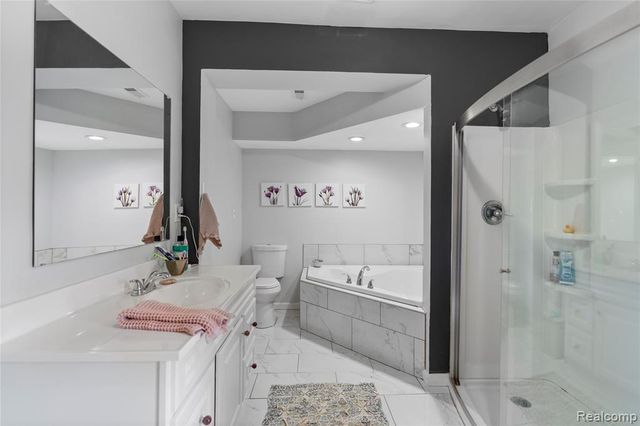 1003 Church Street, Flint, MI 48502