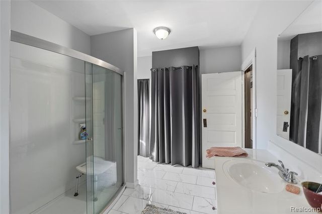 1003 Church Street, Flint, MI 48502