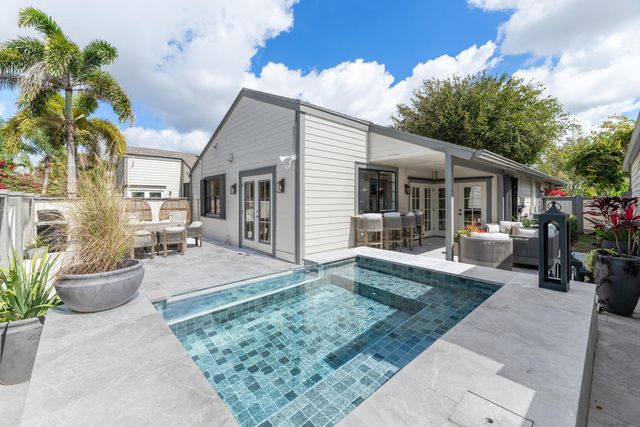 13367 Bedford Mews Court, Wellington, FL 33414