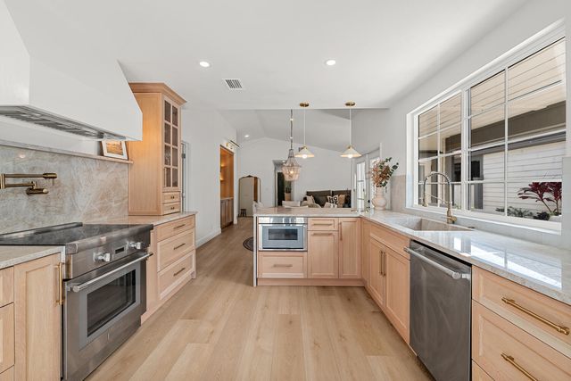 13367 Bedford Mews Court, Wellington, FL 33414