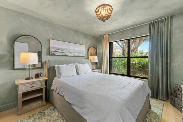 13367 Bedford Mews Court, Wellington, FL 33414