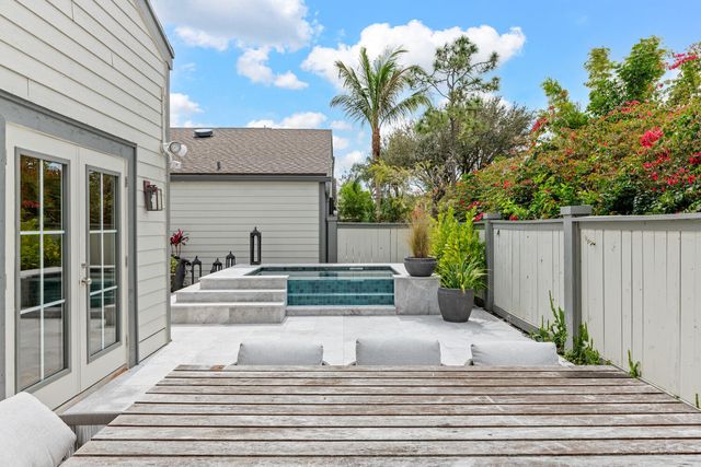 13367 Bedford Mews Court, Wellington, FL 33414