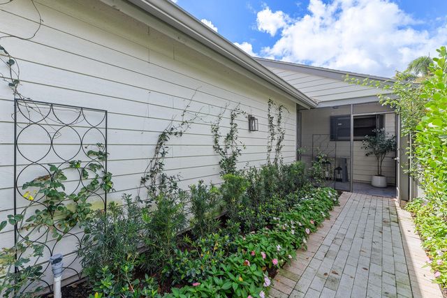 13367 Bedford Mews Court, Wellington, FL 33414