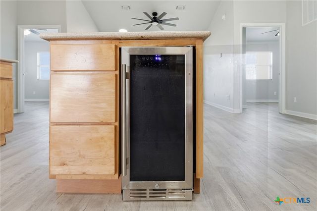 90 Bluefish Lane, Palacios, TX 77465