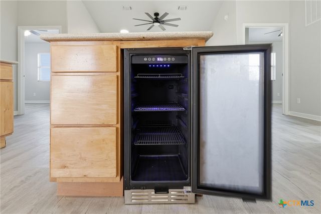 90 Bluefish Lane, Palacios, TX 77465