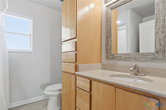 90 Bluefish Lane, Palacios, TX 77465