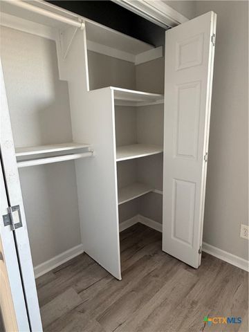 90 Bluefish Lane, Palacios, TX 77465