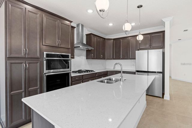 933 SIGNET DRIVE, Apollo Beach, FL 33572