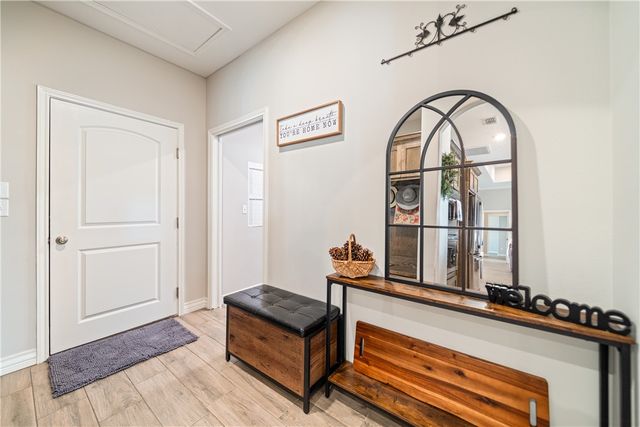 1485 Lady Claudia St, Corpus Christi, TX 78415