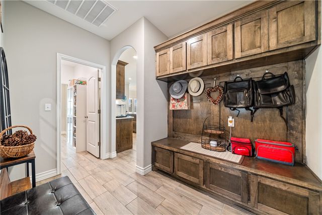 1485 Lady Claudia St, Corpus Christi, TX 78415