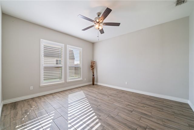 1485 Lady Claudia St, Corpus Christi, TX 78415