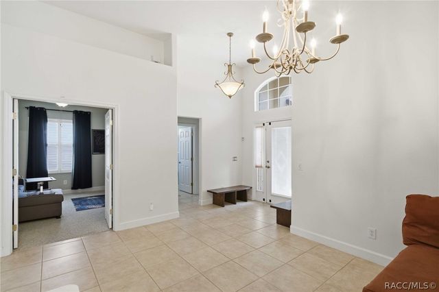 635 W Doerr Path, Hernando, FL 34442