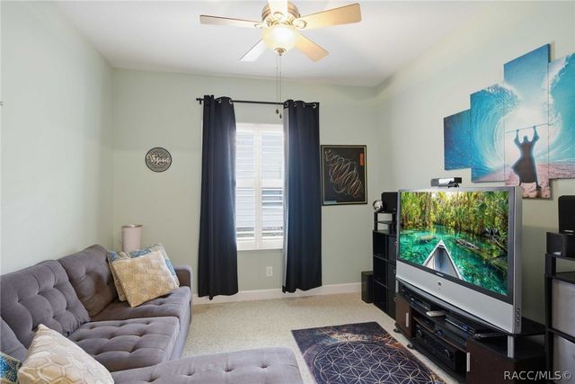 635 W Doerr Path, Hernando, FL 34442