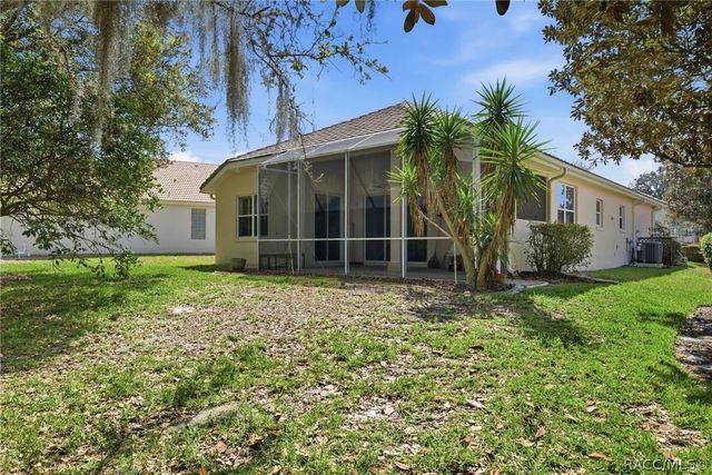 635 W Doerr Path, Hernando, FL 34442