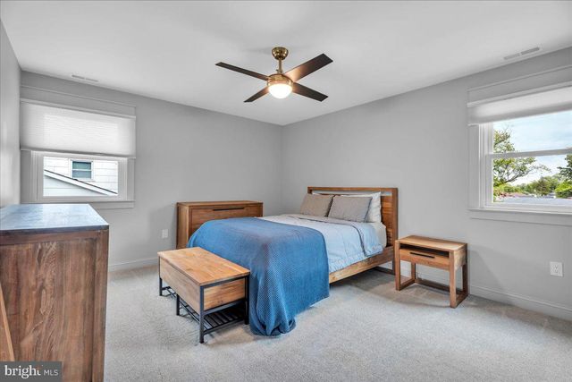 430 HIALEAH DR, Cherry Hill, NJ 08002
