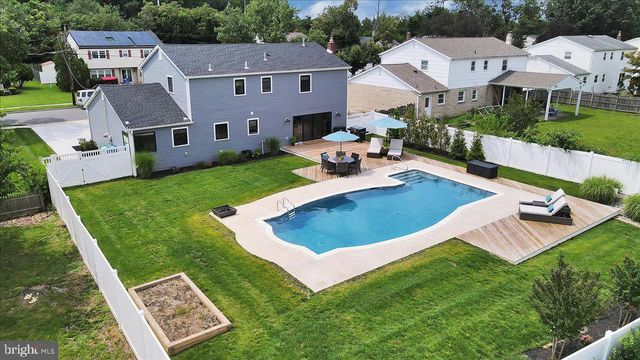 430 HIALEAH DR, Cherry Hill, NJ 08002