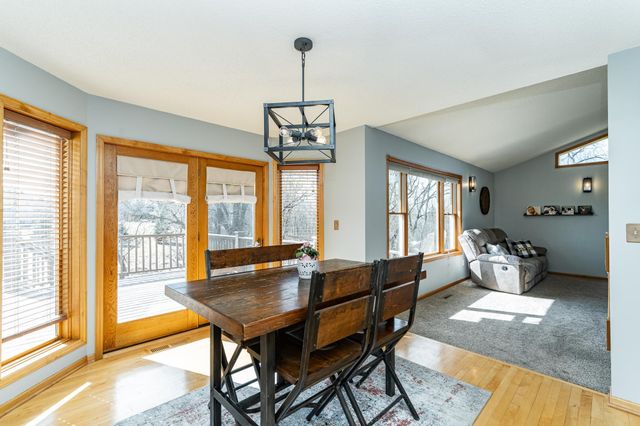 405 5th Street E, Mantorville, MN 55955