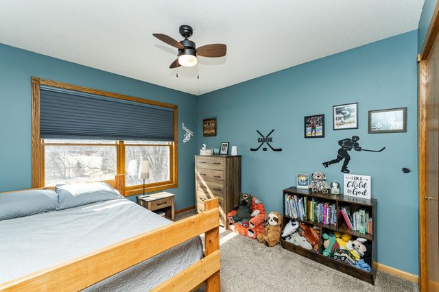 405 5th Street E, Mantorville, MN 55955