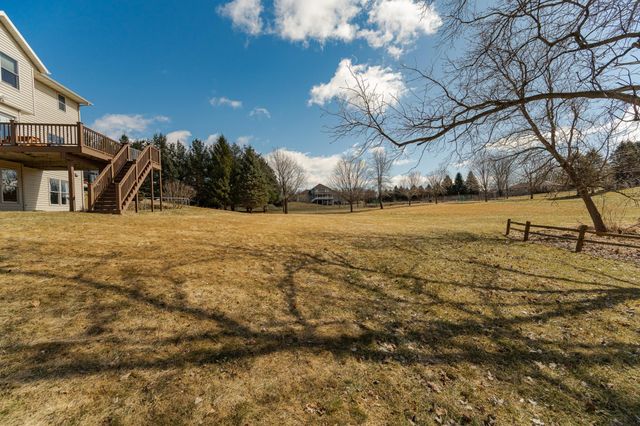 405 5th Street E, Mantorville, MN 55955