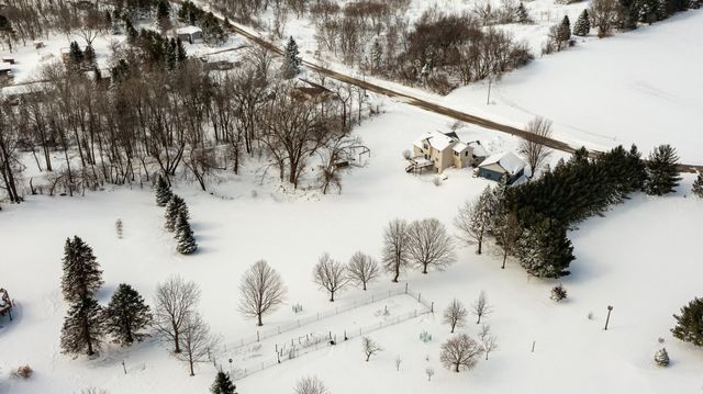 405 5th Street E, Mantorville, MN 55955