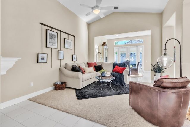 7209 Acorn Glen Loop, Roseville, CA 95747