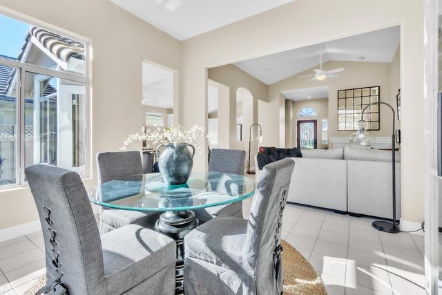 7209 Acorn Glen Loop, Roseville, CA 95747