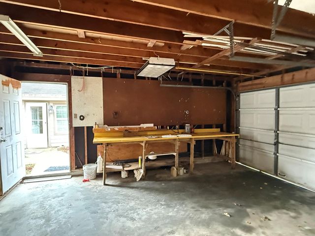 1434 1st Avenue N, Texas City, TX 77590